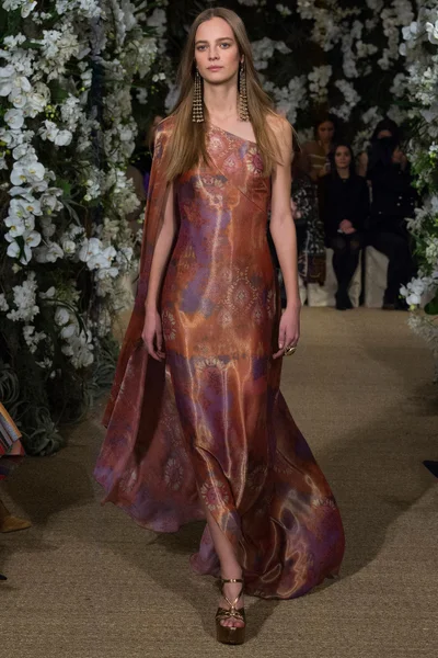 Look 34